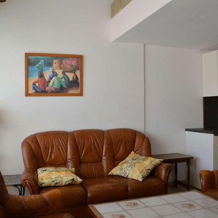 Maison 5 Pieces, 8 Couchages, Terrasse, Proche Plage Et Commerces - Saint Pierre La Mer - Fr-1-229D-240 Exteriör bild