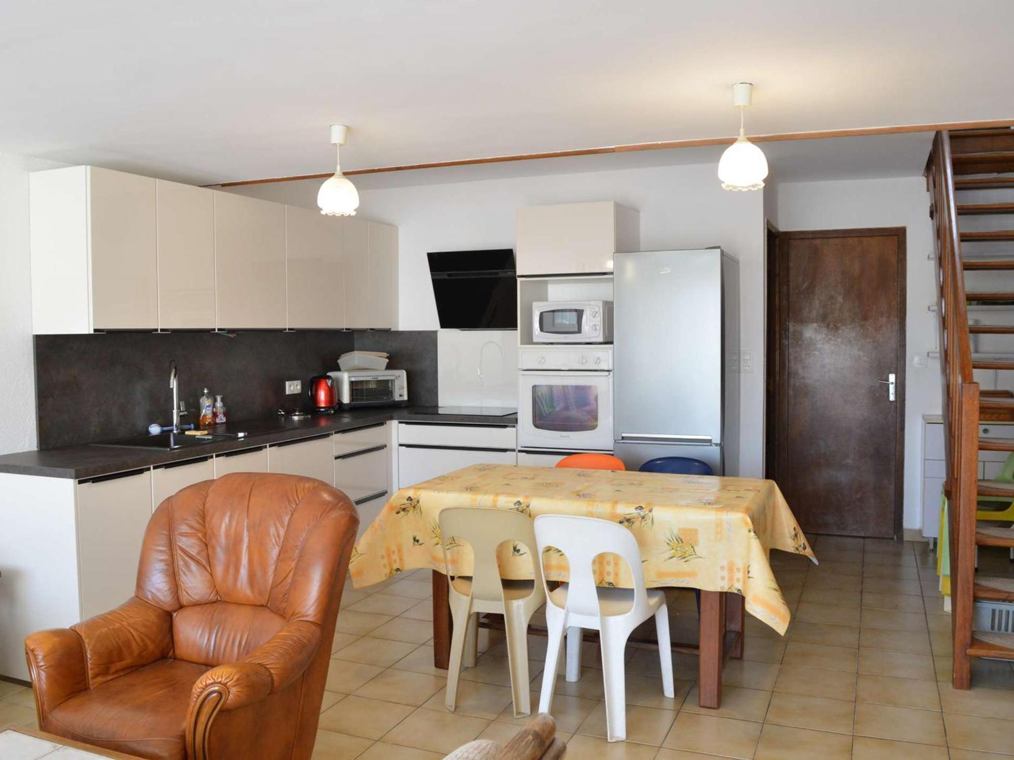 Maison 5 Pieces, 8 Couchages, Terrasse, Proche Plage Et Commerces - Saint Pierre La Mer - Fr-1-229D-240 Exteriör bild